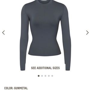 Nwt skims swim long sleeve shirt top gunmetal grey small s surf